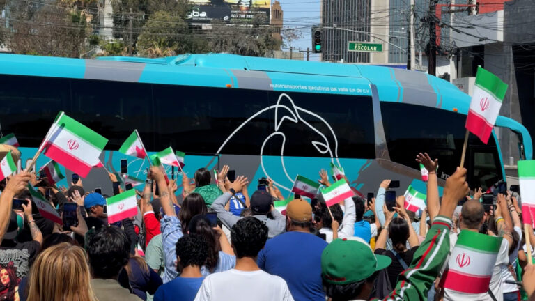 “Irán, hermano, ya eres mexicano” grito para la seleccion iraní antes de su debut mundialista
