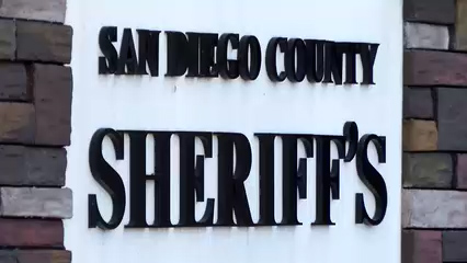 Investigan muerte bajo custodia de hombre de 85 años en San Diego