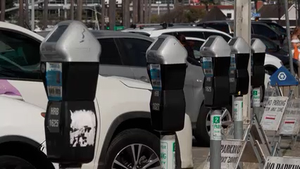 San Diego avanza plan para restringir estacionamiento en zonas costera