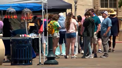 Corte frena parte de la regulación de vendedores ambulantes en San Diego tras fallo estatal
