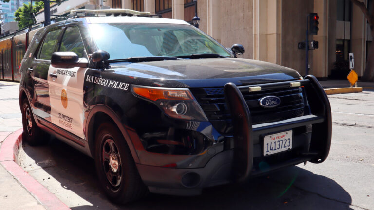 ACTUALIZACIÓN: Identifican a sospechoso y agente involucrados en tiroteo del SDPD en Pacific Highway