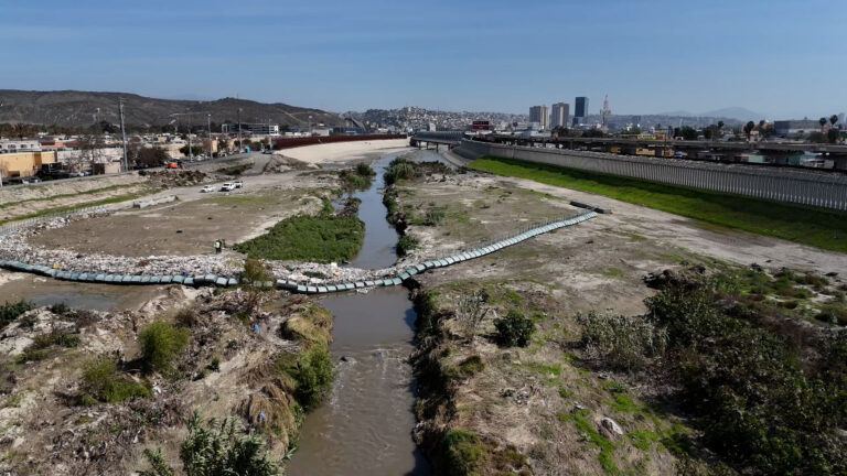 Ambientalistas buscan llevar la crisis fronteriza del Rio Tijuana a la revisión del T-MEC
