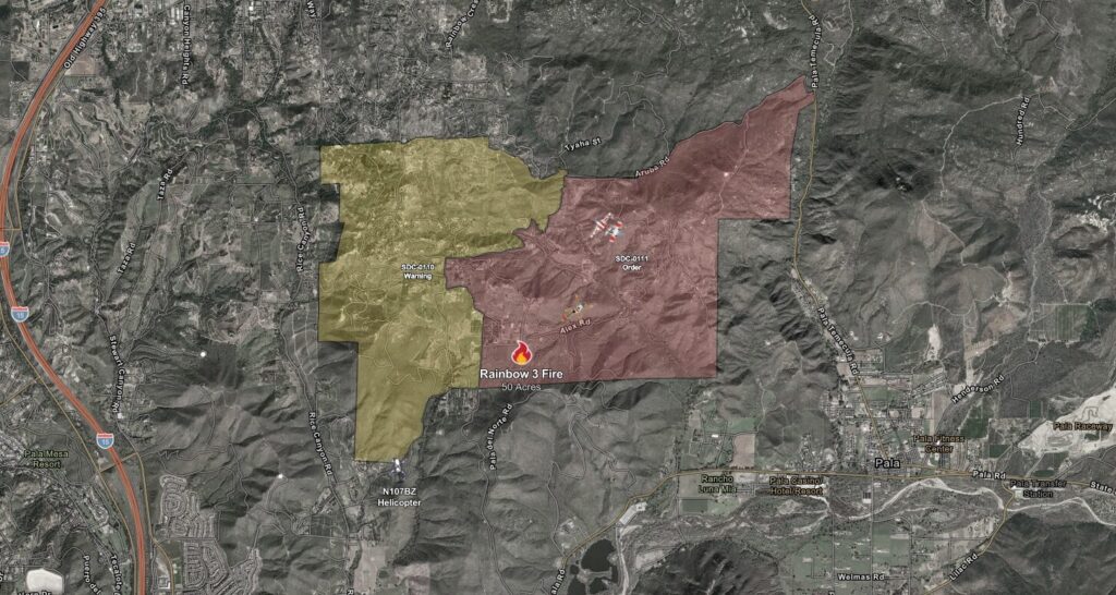 Incendio Rainbow 3 crece a 50 acres y amenaza estructuras en el norte del Condado de San Diego