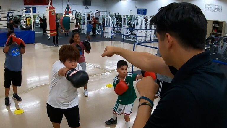 Boxeo y comunidad: Barrio Station impulsa a nuevas generaciones
