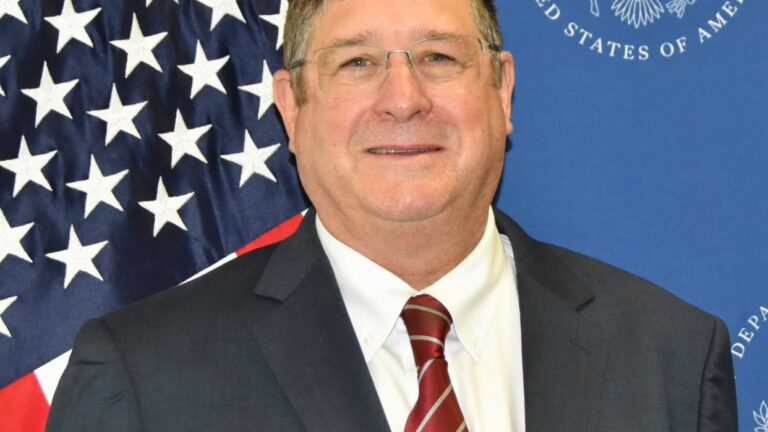 Lance Hegerle asume como nuevo cónsul general de Estados Unidos en Tijuana