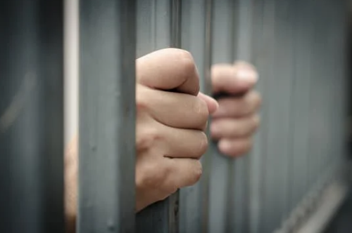 Arrestan a otro menor y lo acusan de homicidio en Brownsville