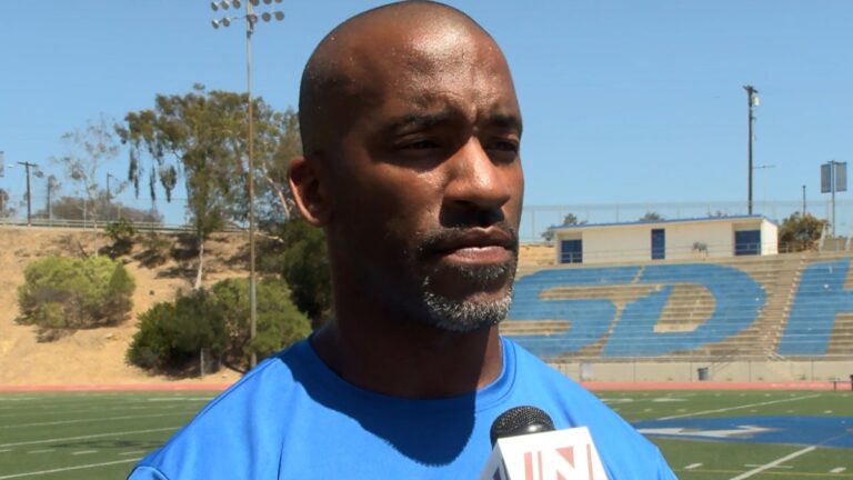 Stephen Cooper: De Los Chargers a San Diego High School