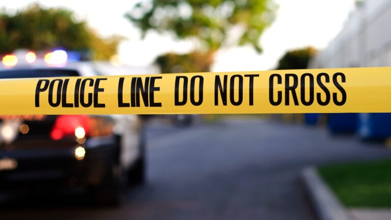 Arrestan a hombre de Morgan Hill por presuntamente matar a su esposa