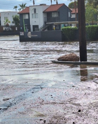 Alerta por inundaciones amenazan el Valle de Las Vegas este fin de semana tras el avance de la tormenta Rachel
