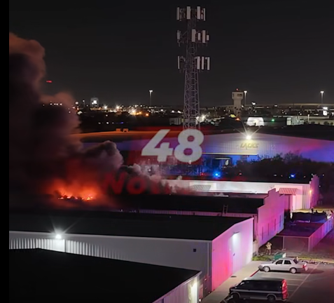 Bomberos combaten incendio en Pharr; un bombero fue hospitalizado por deshidratación