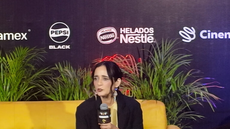 Julieta Venegas habla sobre cómo Tijuana inspiró su álbum Norteña