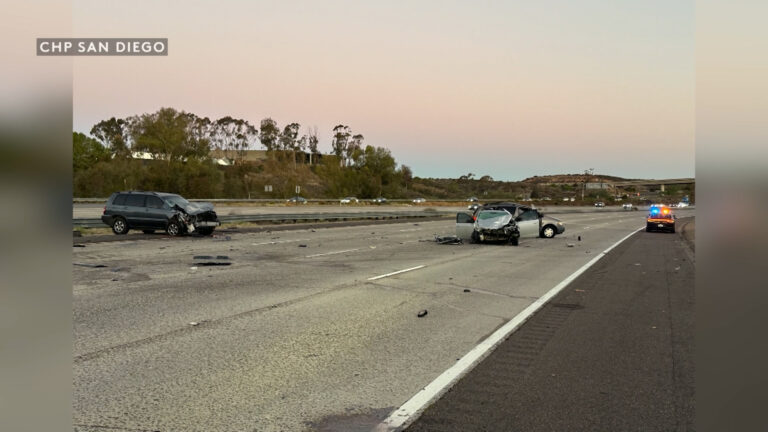 Hombre de 65 años muere en accidente en la Interestatal 15 al intentar auxiliar a su hija