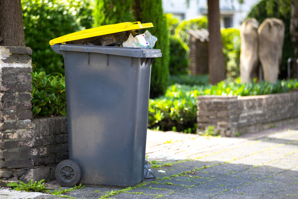 Condado de San Diego reenvía 44,000 recibos del impuesto predial por error en tarifa de basura
